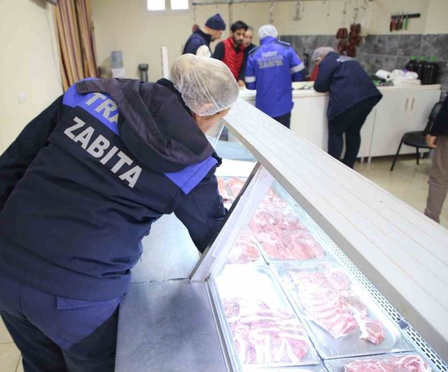 Hatay'da zabıta 15 ilçede yüzbinlerce denetimle güvenliği pekiştirdi