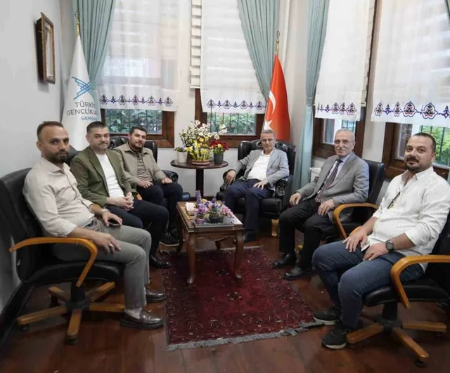 İlkadım'da gençlerle tecrübe paylaşımı