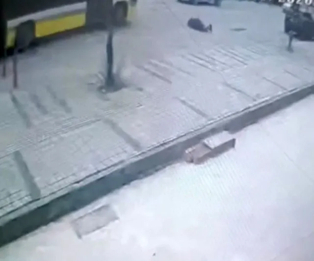 İnegöl'de otobüsün çarpmasıyla ağır yaralanan kadın tedaviye dayanamadı