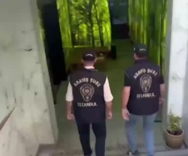 İstanbul'da masaj salonlarına yönelik operasyonda 31 şüpheli gözaltına alındı