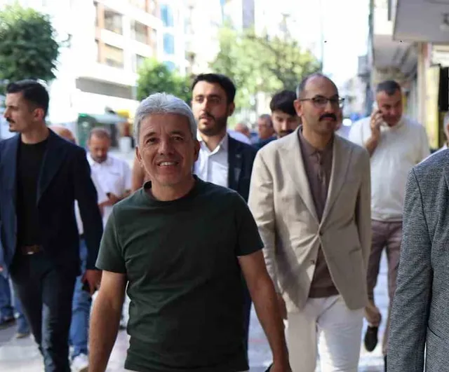 İstiklal caddesinde ticaret sekteye uğradı: esnaf yeni güzergâhı eleştiriyor