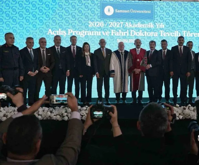 Kampüs hangarları korunarak dönüştü: SAMÜ akademik yılı açılışı ve fahri doktora töreni