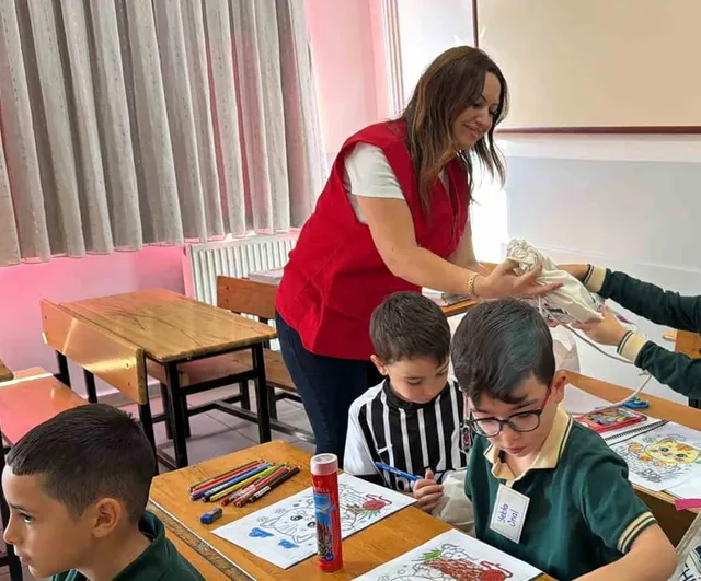 Karabük'te birinci sınıf heyecanı belediyenin set desteğiyle devam etti