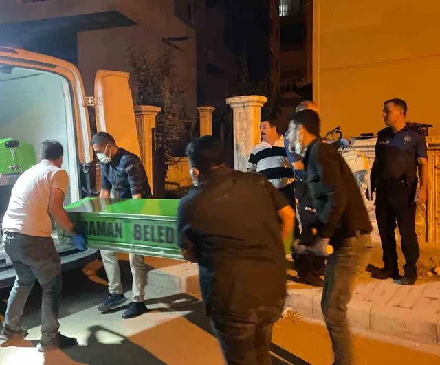 Karaman'da birkaç gün önce yaşamını yitirdiği değerlendirilen 86 yaşındaki kadın evinde bulundu