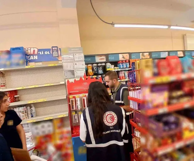 Kars’ta kırtasiye denetimleri hız kazandı: fiyat etiketleri ve kasa tutanakları inceleniyor