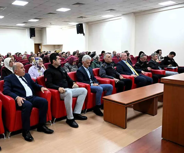 Kastamonu’da okul çevrelerinde güvenlik planları masaya yatırıldı