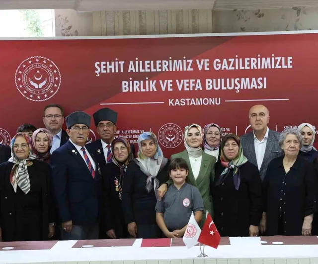 Kastamonu'da vefa toplantısı: şehit aileleri ve gazilerle yeni güvenlik vizyonu