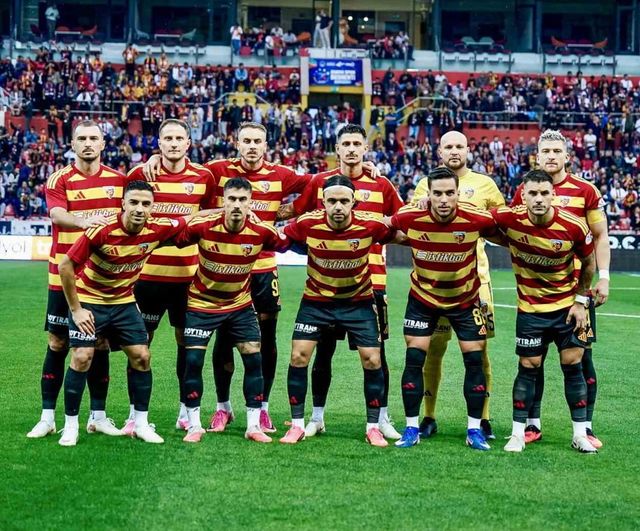Kayserispor şampiyonluk hedefiyle 18 futbolcuyu kadrosuna kattı