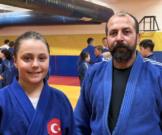 Kırklarelili minik judocu Elif'in hedefi Balkan ve olimpiyat podyumları