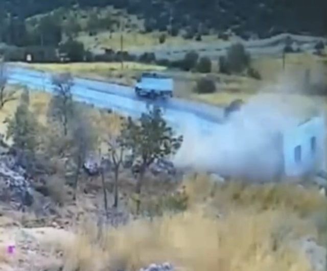 Kontrolden çıkan otomobilin şeride geçişi 7 cana mal oldu