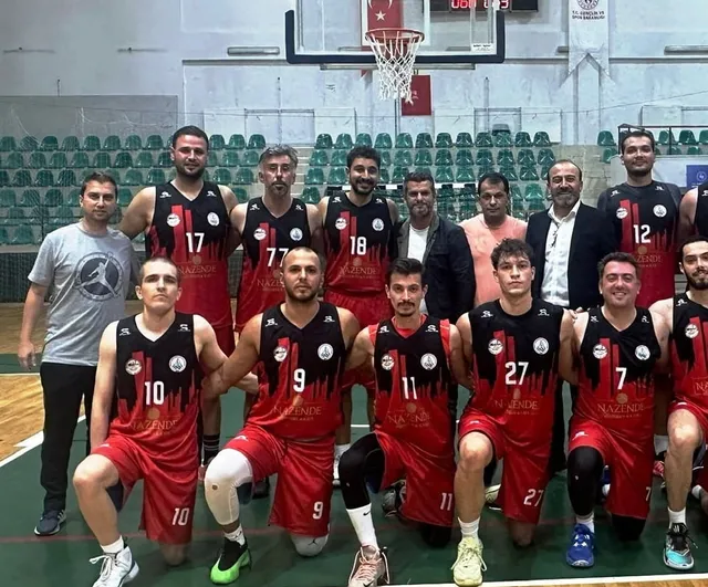 Körfez Gençlerbirliği üçüncü çeyrekte 15 sayılık seriyle Gebze'yi 68-63 yendi