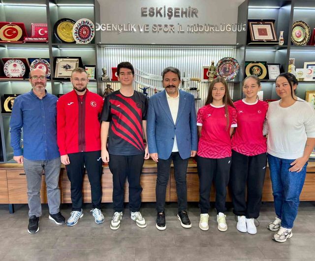 Kortta sesini duyurdu: Beren Su Ulus'tan Avrupa gümüşü
