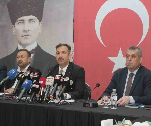 Manisa'da 270 bin 12 öğrenciyle yeni eğitim yılı başladı: yatırımlar ve ücretsiz hizmetler öne çıktı
