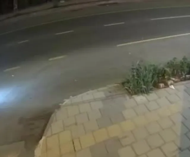 Mersin’de 'Yeni Parti' ofisi ile iki iş yerine ateş: 4 şüpheli tutuklandı