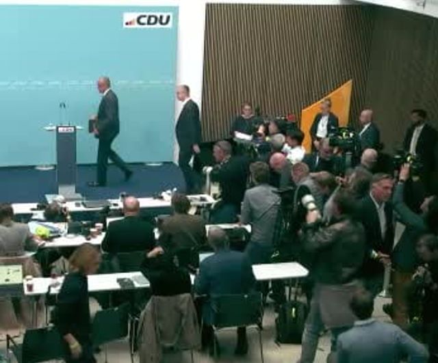 Merz: CDU'nun barajı geçememesi ülke siyasetine ağır darbe