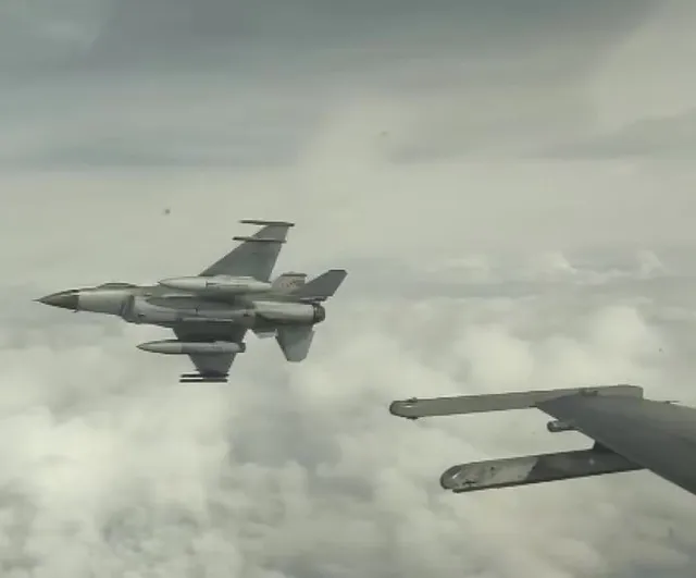 Merzifon'dan havalanan F-16'larla batı Karadeniz'de eğitim uçuşu