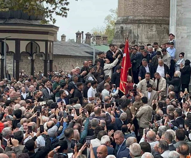 Milletin verdiği isim değişmez, Bozbey’e destek sürüyor