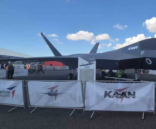 Milli muharip KAAN mockup’ı TEKNOFEST Güneydoğu ile Şanlıurfa’da vatandaşla buluşuyor