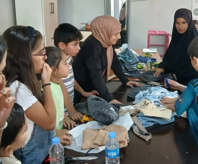 Minik ellerden büyük mesaj: Hakkâri'de geri dönüşümle iklim bilinci