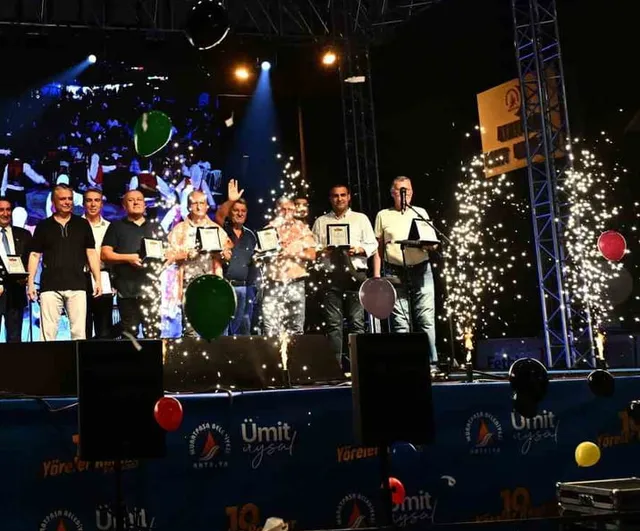 Muratpaşa'da kültürler kaynaşıyor: 10'uncu yıl Akdeniz gecesiyle başladı
