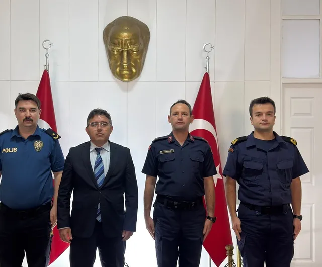 Okul güvenliği önceliğiyle asayiş değerlendirmesi Marmaris'te