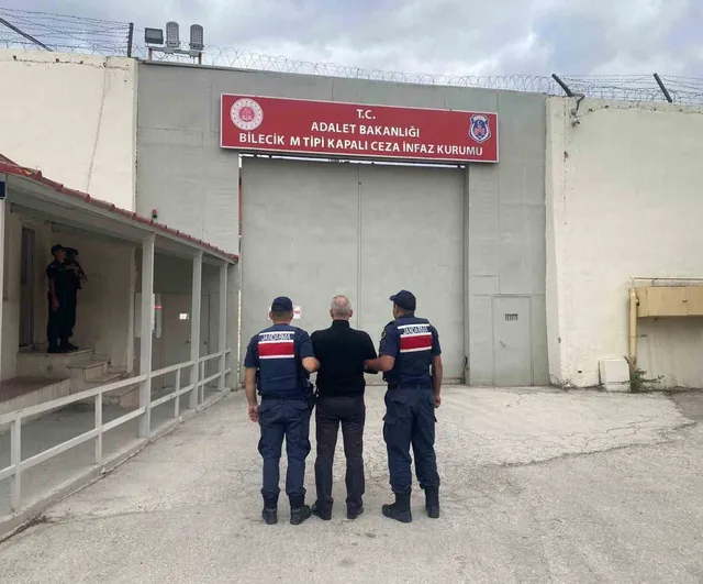 Osmaneli'de aranan kişi 3 yıl 15 ay hapis cezasıyla yakalandı