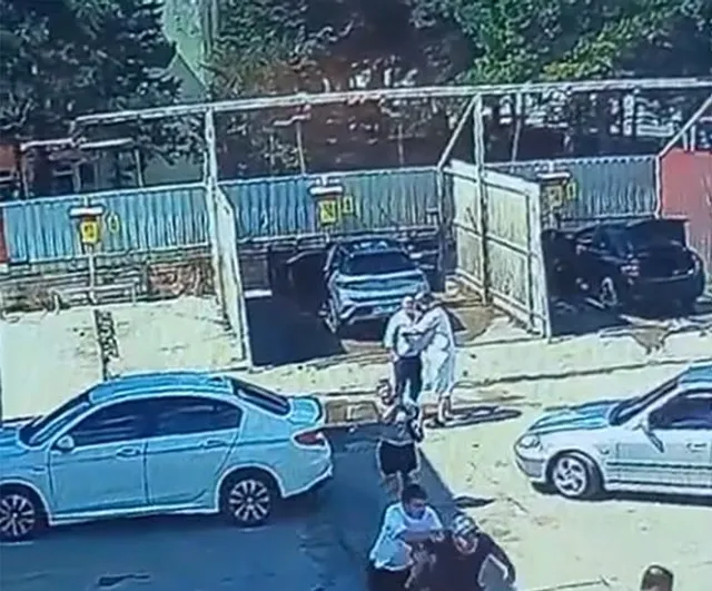 Oto yıkama tartışması kanlı bitti: baba ve iki oğlu tutuklandı