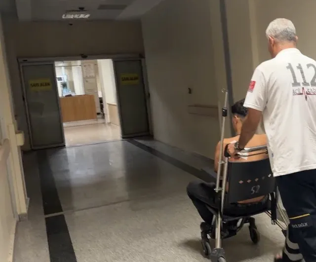 Oyun sırasında çıkan kavgada kuzenler hastaneye kaldırıldı