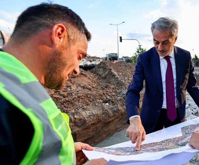 Sakarya merkezinde ray dönüşümüyle iki yakayı birleştirecek yeşil koridor hazırlanıyor