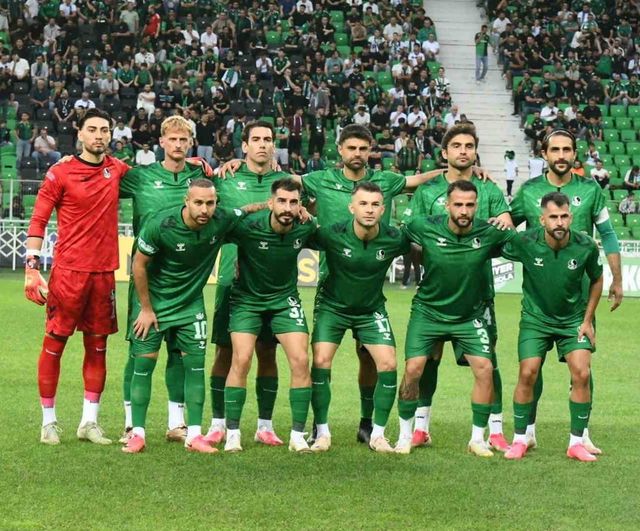 Sakaryaspor 10 yıl sonra lige üçte üçle başladı