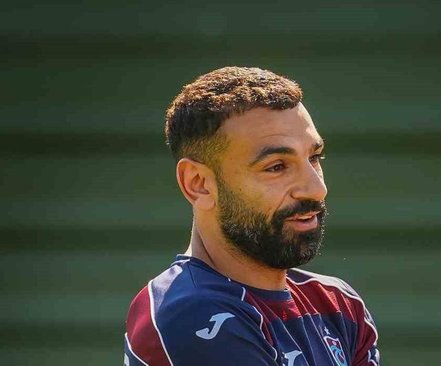 Salah'ın görsellerini izinsiz kullananlara Trabzonspor'dan resmi uyarı