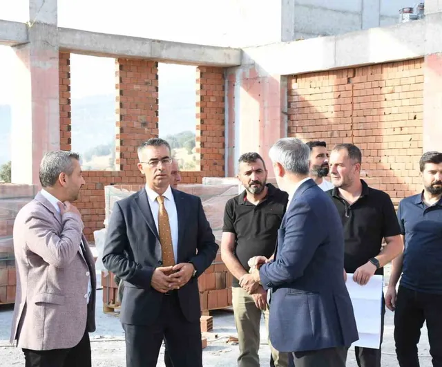 Şırnak'ta gençlik altyapısına yeni yatırımlar: tesislerde yerinde inceleme