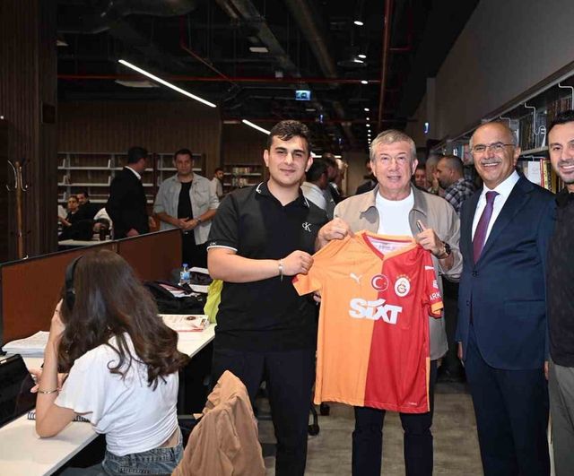 Spor dünyası Malatya'da başkan Er'i övdü