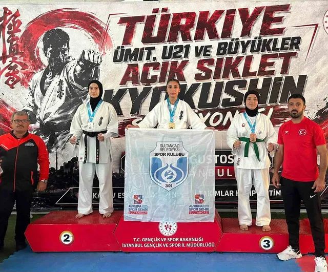 Sultangazi'nin genç yıldızları kyokushinde 7 madalyayla döndü