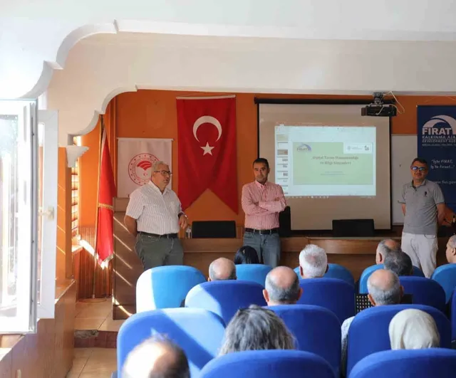 Tarımda dijital adım: Elazığ’da teknik personele akıllı tarım eğitimi