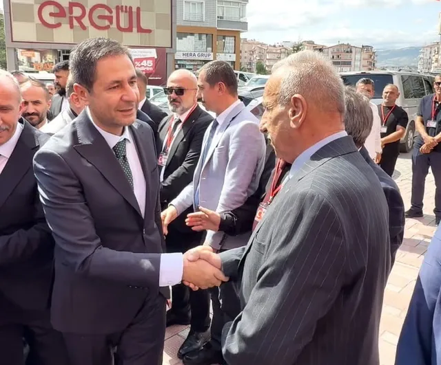 Taşeron yapılar uyarısı: Bulut Ağıralioğlu'na yönelik sözlerini savundu