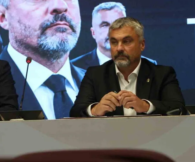 Trabzonspor’da hızlı başlangıç kararı: Thomas Reis derbiye hazır