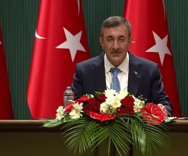 Üç yıllık yol haritası duyuruldu: Cevdet Yılmaz 2027-2029 orta vadeli programını açıkladı