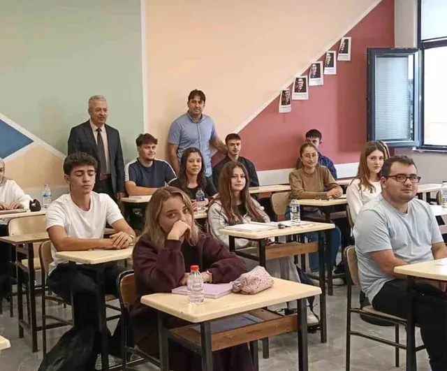 Ücretsiz kursla başlayan başarı hikayesi: Yenişehir Halk Eğitim Merkezi tıp ve mühendisliklere taşıdı