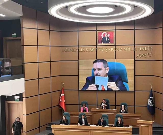 Üsküdar meclisi başkanvekilliği oylamasında çoğunluk sağlanamadı, süreç ikinci tura kaldı