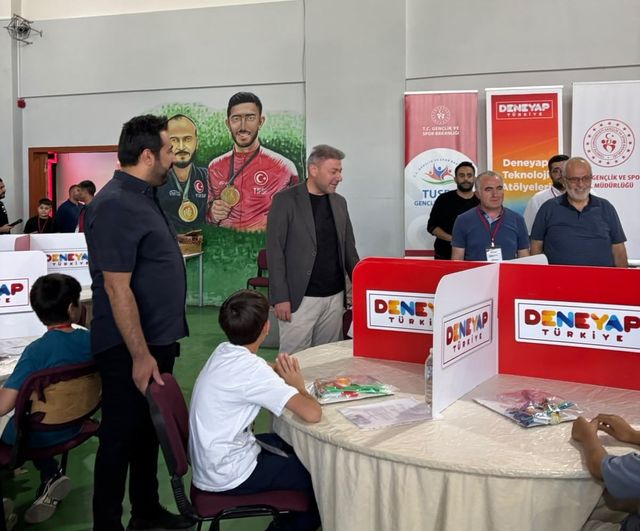 Van'da teknoloji yolculuğu için 453 genç yarıştı