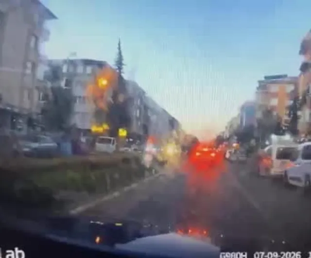 Yaya geçidindeki temasın ardından motosikletli durmadan uzaklaştı