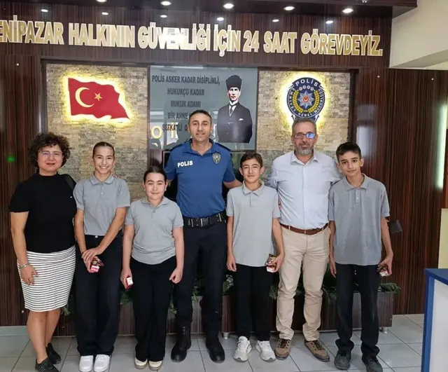 Yenipazar'da öğrenciler emniyet teşkilatını yakından tanıdı