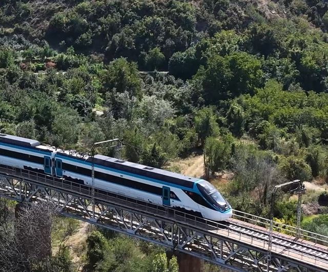 Yerli hızlı tren için seri üretim başladı