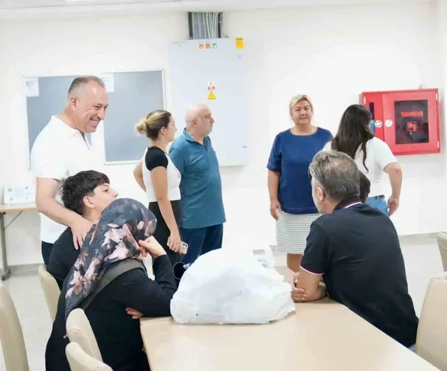 Yurt hazırlıkları yerinde denetlendi: Balıkesir'de öğrenciler ve velilerle beklenti toplantısı