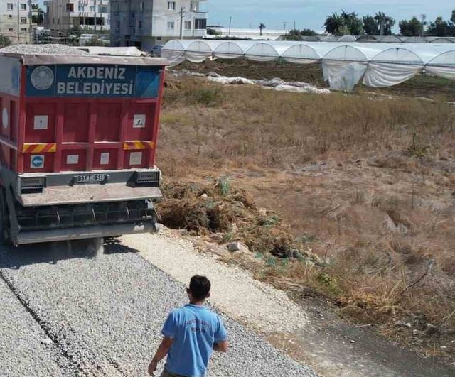 Akdeniz'de yol seferberliği: merkezden kırsala eşit ulaşım yatırımı