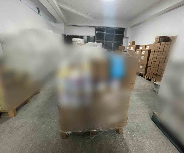 Ankara'da izinsiz tesiste üretilen 49.314 bebek ürünü piyasaya çıkmadan ele geçirildi