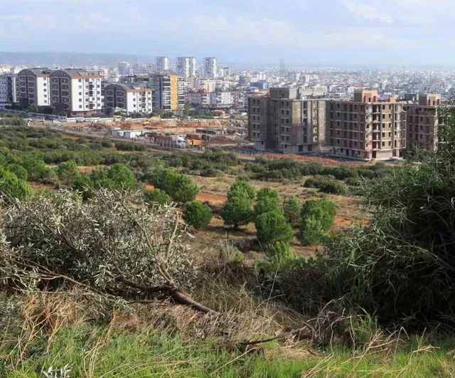 Antalya'da hortum şantiyeyi vurdu, 4 işçi yaşamını yitirdi