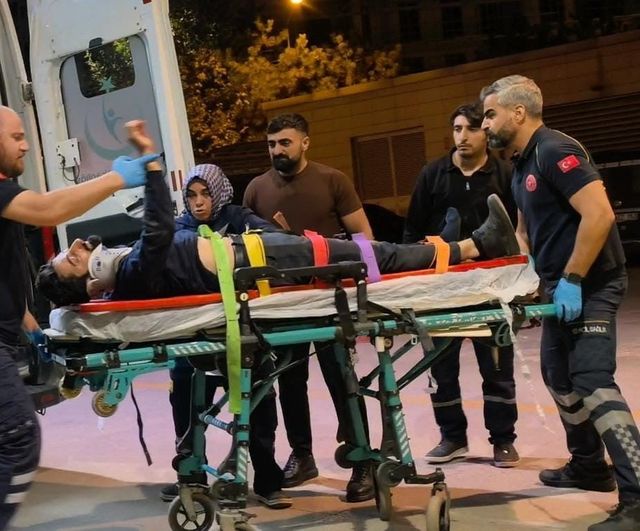 Asansör boşluğuna adım atan işçi 10 metre yükseklikten düşerek ağır yaralandı