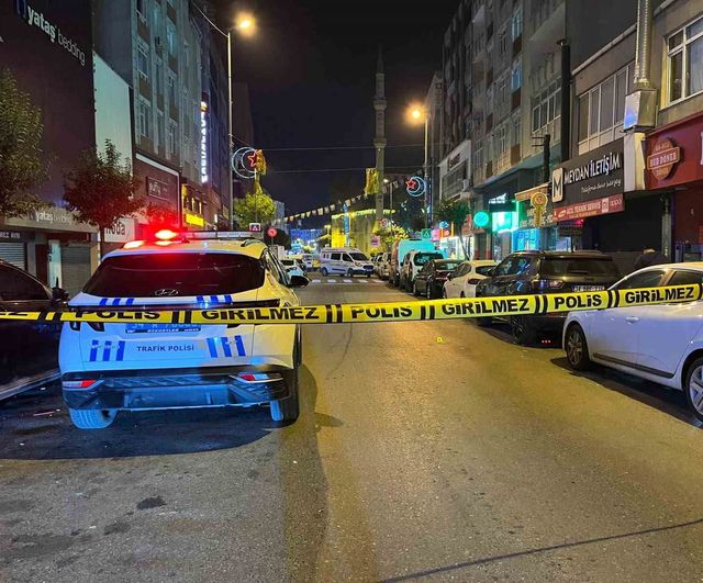 Atışalanı Caddesi'nde gece kavgası: ateş açıldı, iki kişi yaralandı